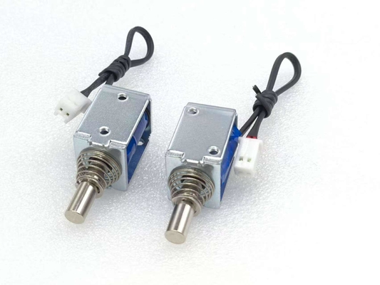 Neu eingetroffener Mini-DC 12-Volt U0625S Open-Frame-Linear-Magnetventil, Push-Pull, 3V 12V 24V Spule